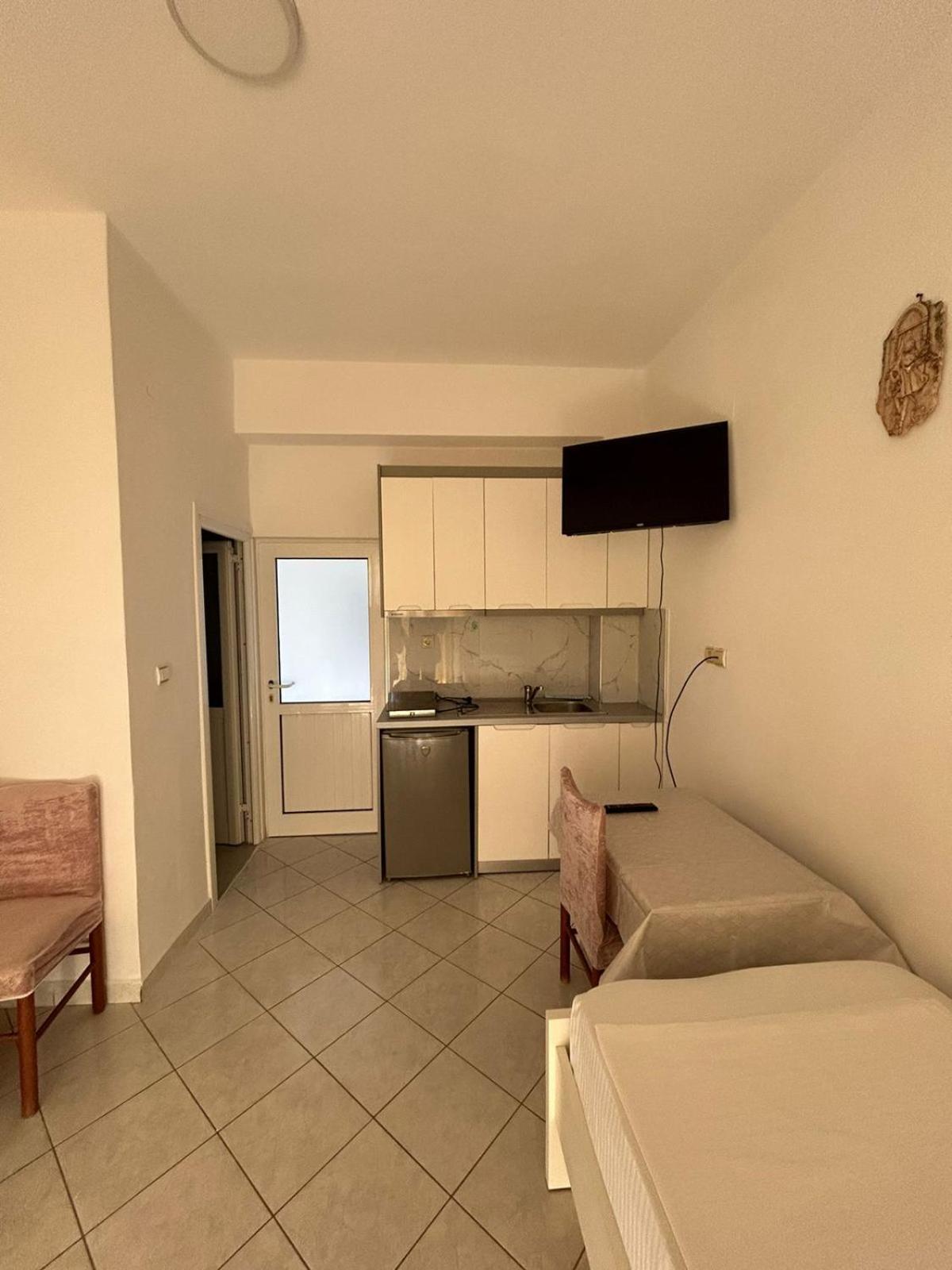 Caushi Apartments Ksamil Exterior foto